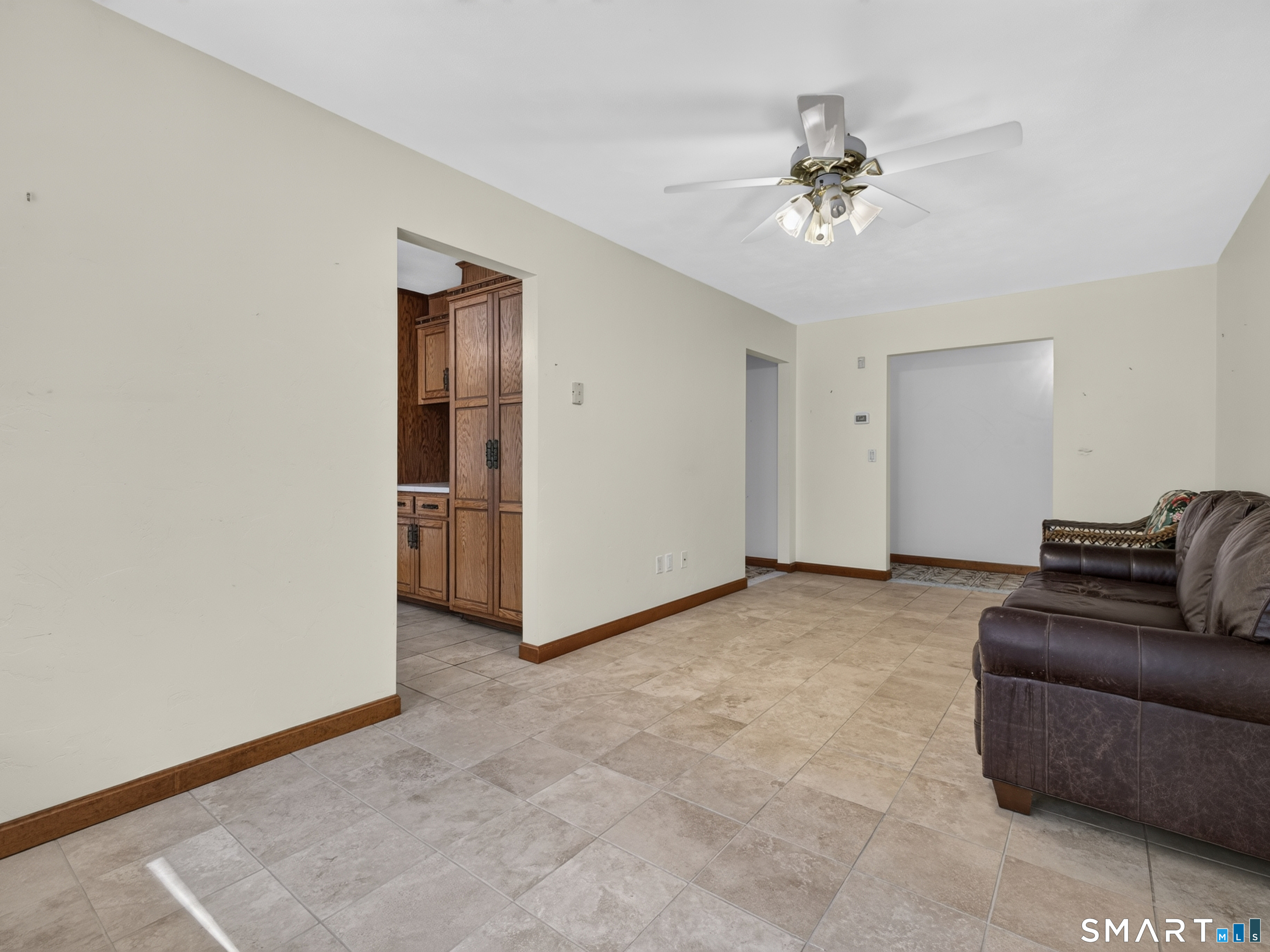 475 Meridian St Extension Groton CT 06340