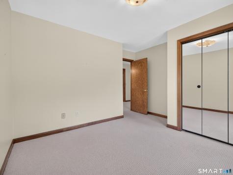 475 Meridian St Extension Groton CT 06340