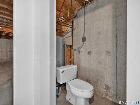 475 Meridian St Extension Groton CT 06340