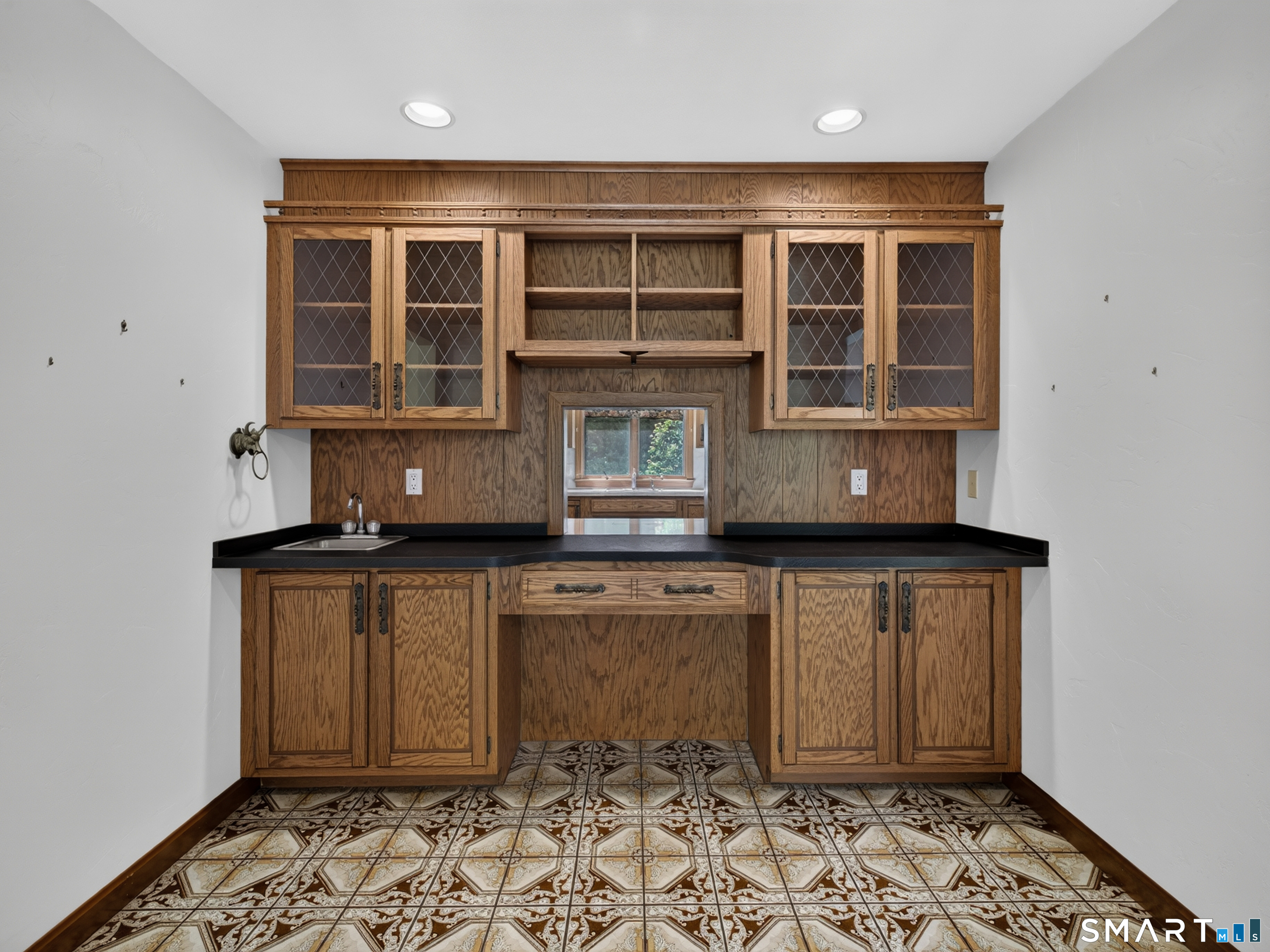 475 Meridian St Extension Groton CT 06340
