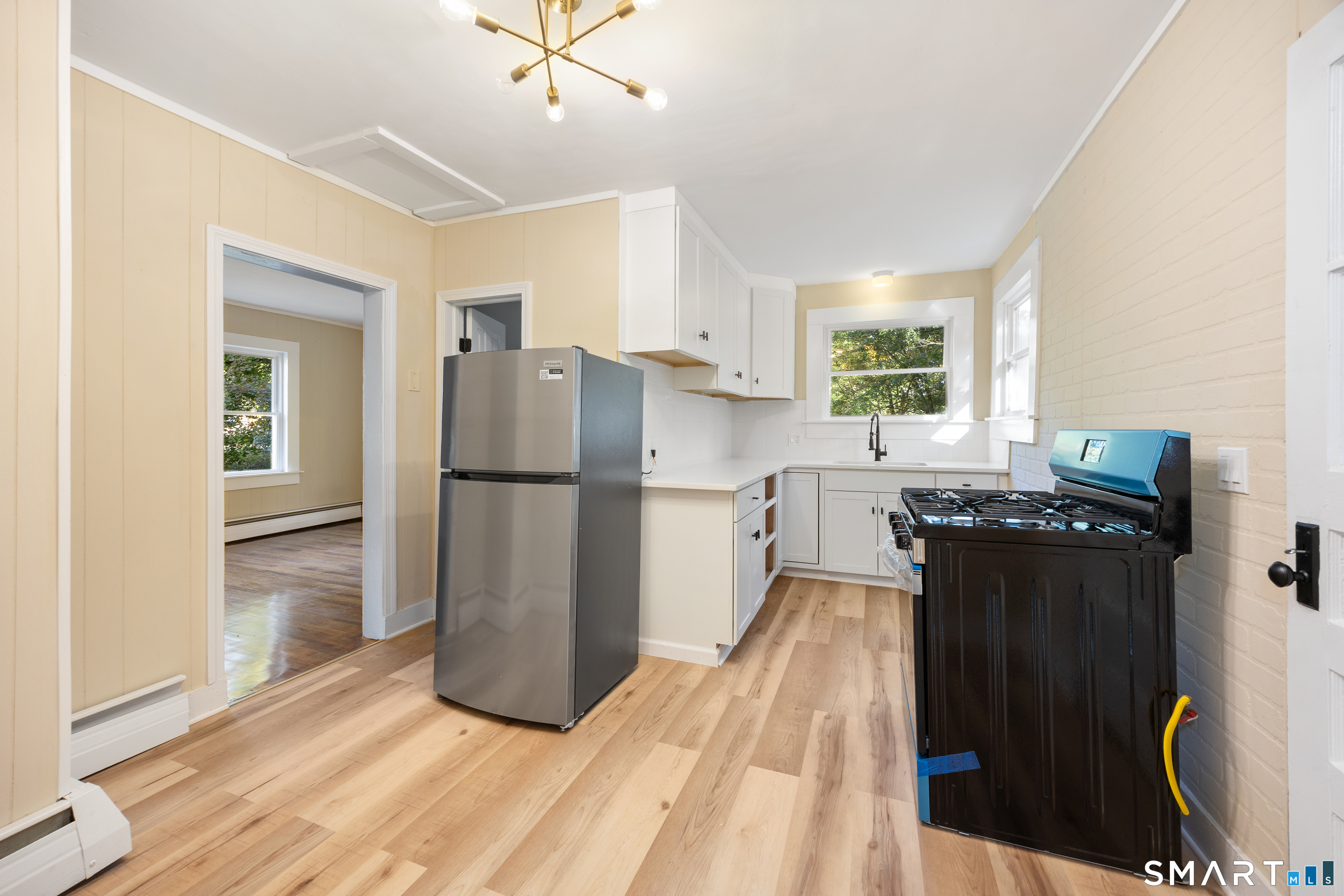 34 Oxford Road Oxford CT 06478