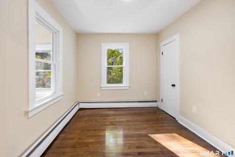 34 Oxford Road Oxford CT 06478