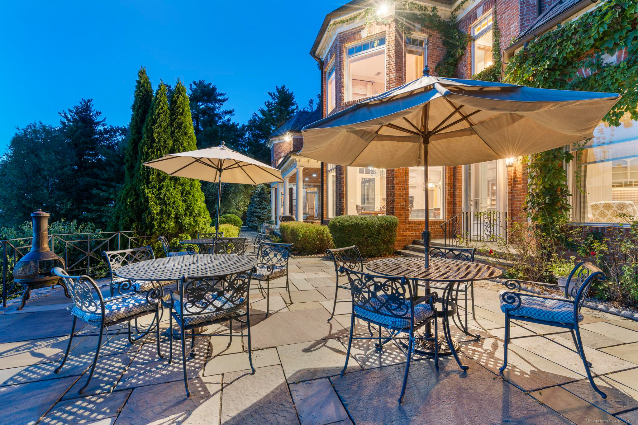 23 Robkins Road Avon CT 06001