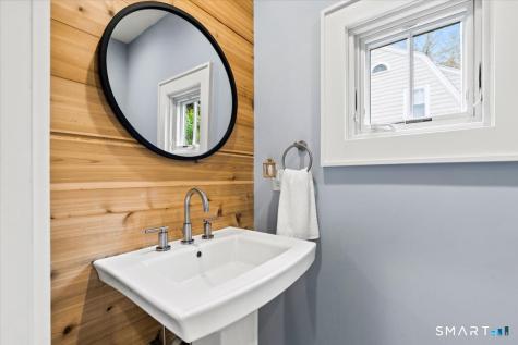 42 Old Stamford Road New Canaan CT 06840