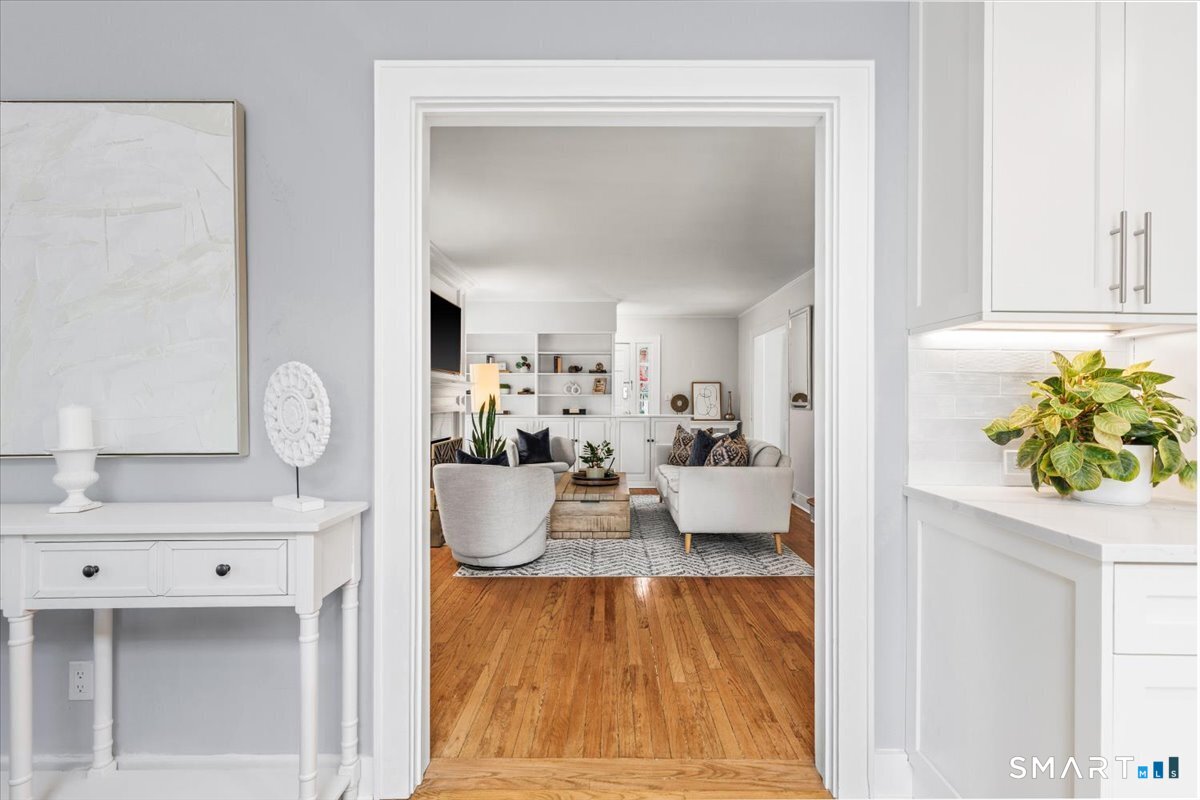 42 Old Stamford Road New Canaan CT 06840