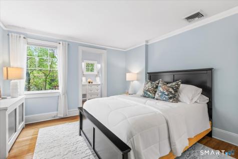 42 Old Stamford Road New Canaan CT 06840