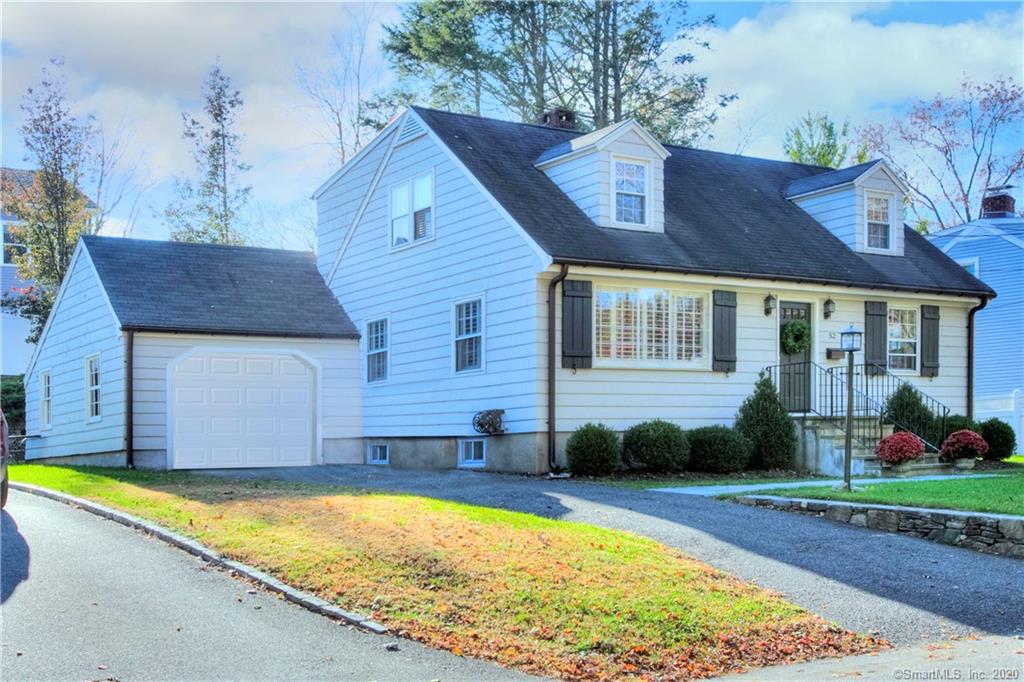 52 Woodside Avenue Fairfield CT 06824