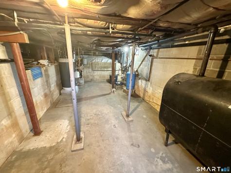 36 Attawan Road East Lyme CT 06357