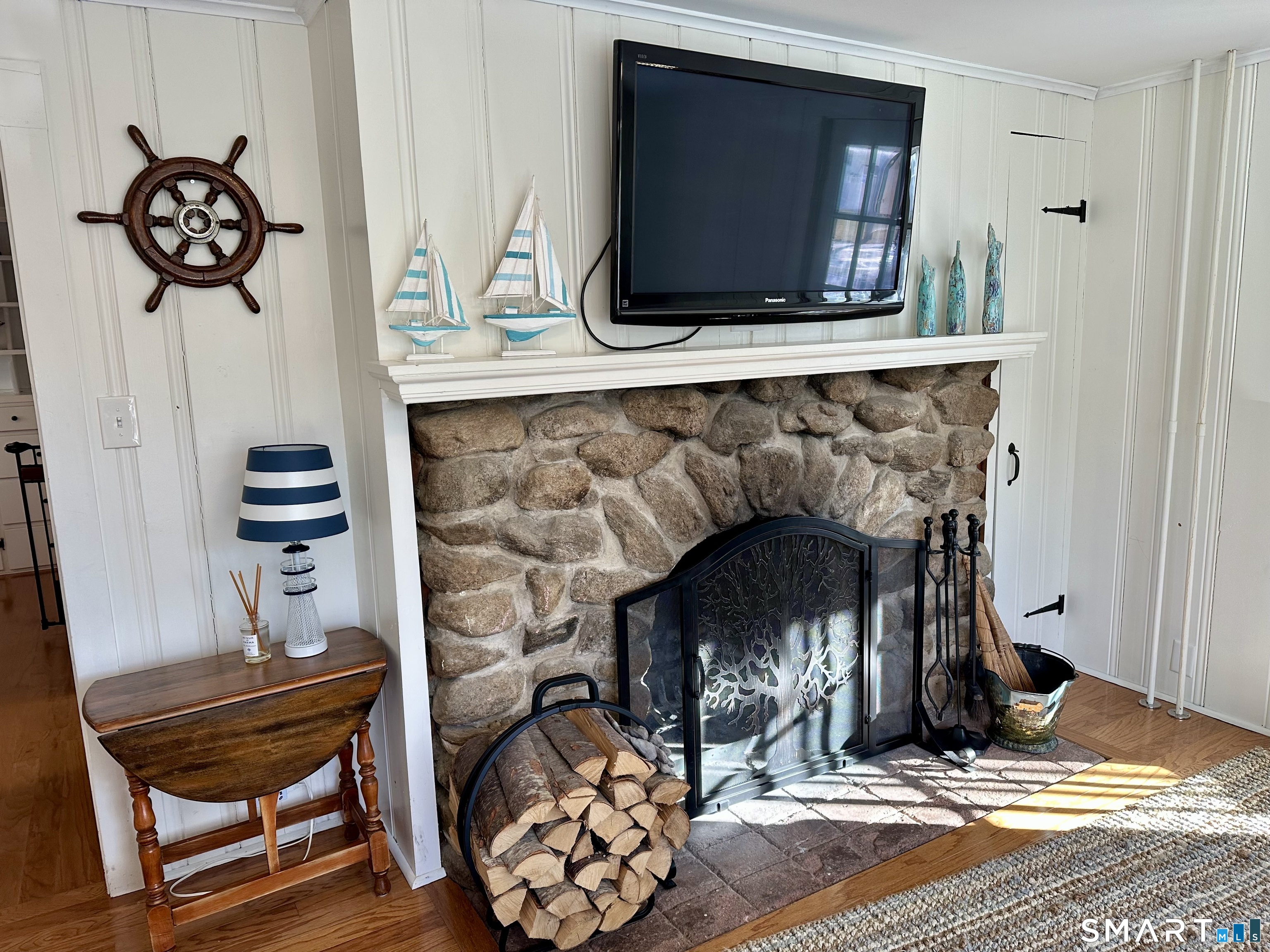 36 Attawan Road East Lyme CT 06357