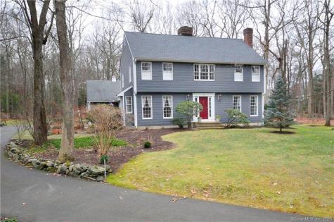 22 Pond View Drive Canton CT 06019