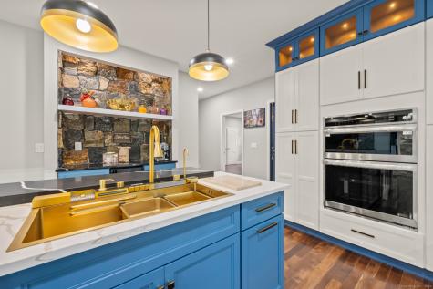 370A West Mountain Road Simsbury CT 06092