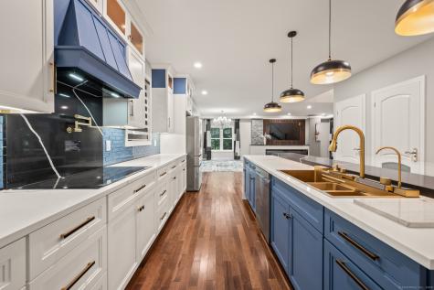 370A West Mountain Road Simsbury CT 06092