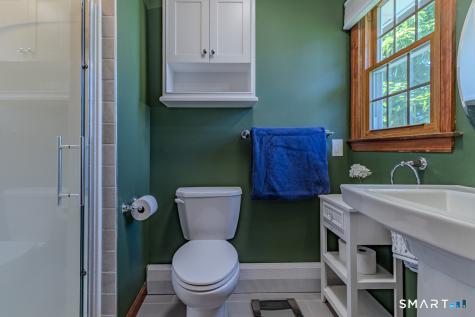 5 Urban Lane Newington CT 06111