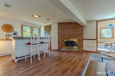 5 Urban Lane Newington CT 06111