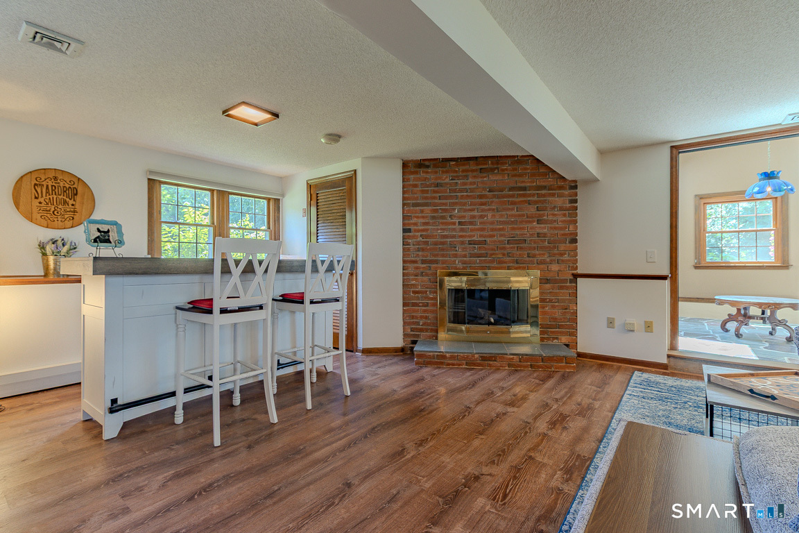 5 Urban Lane Newington CT 06111