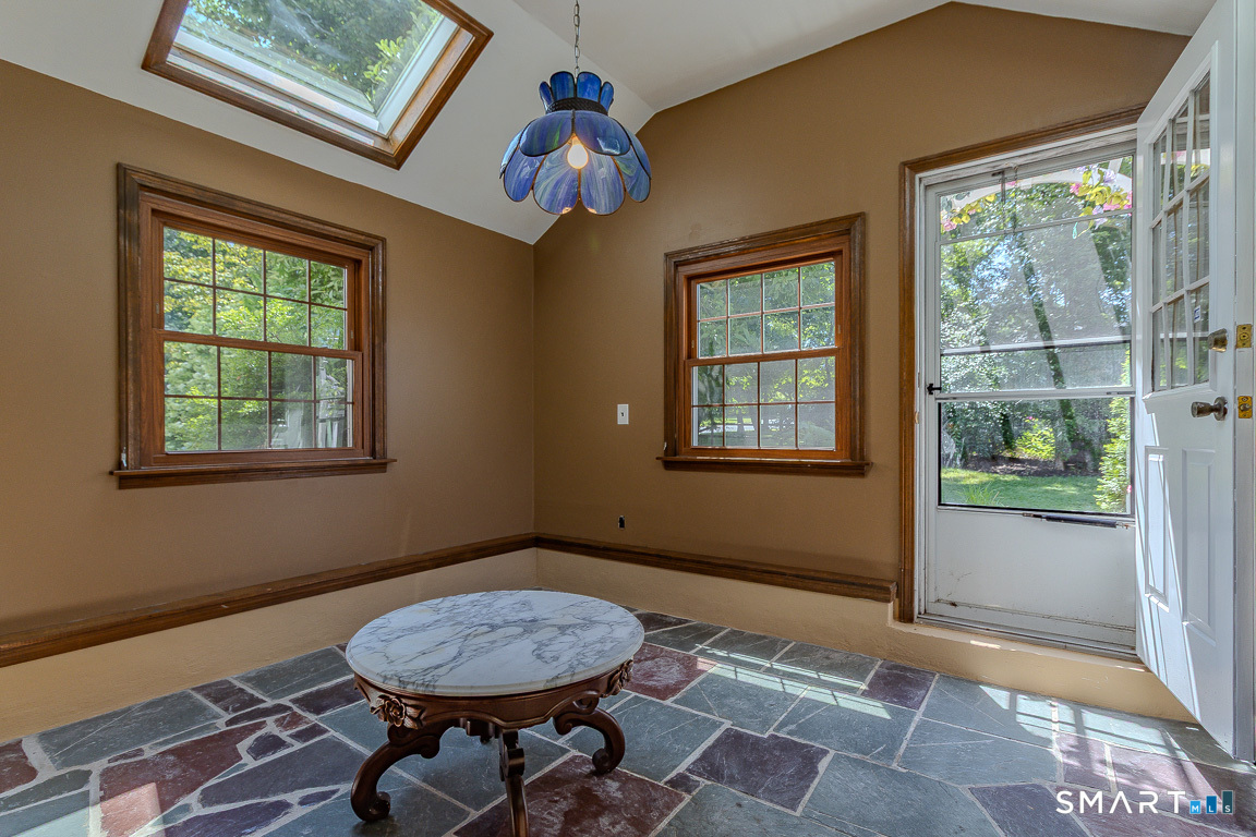 5 Urban Lane Newington CT 06111