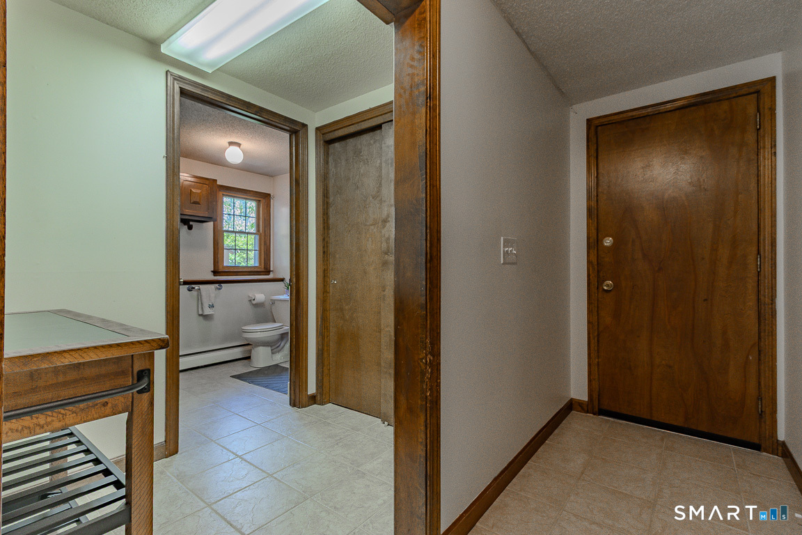 5 Urban Lane Newington CT 06111