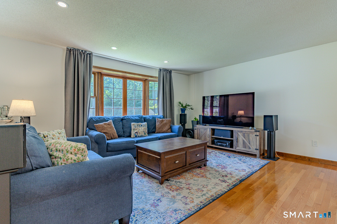 5 Urban Lane Newington CT 06111