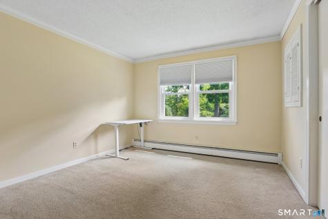 2496 Long Hill Road Guilford CT 06437