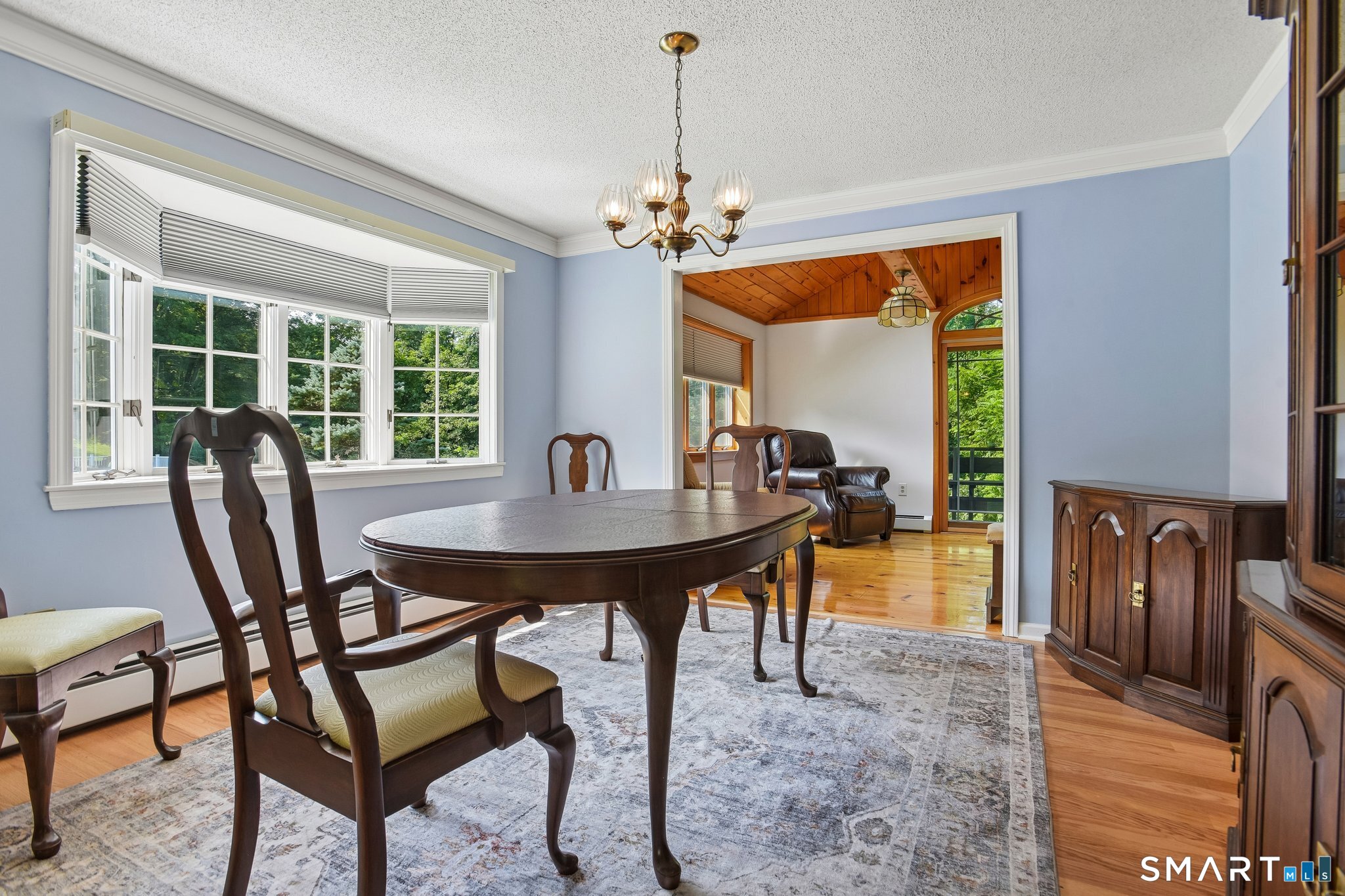 2496 Long Hill Road Guilford CT 06437