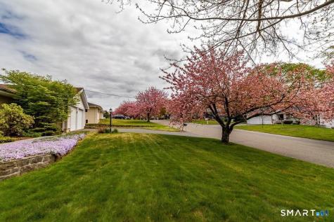 220 Oak Ridge Road Stratford CT 06614