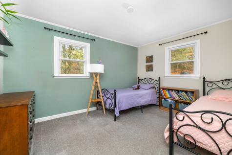 72 Society Road East Lyme CT 06357