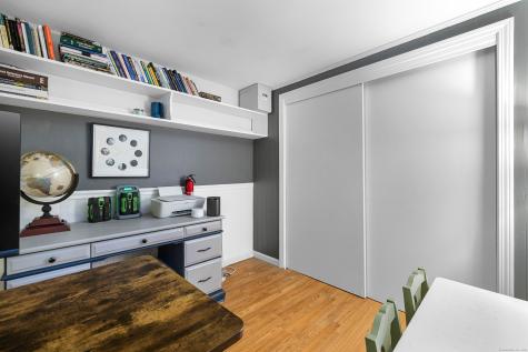 72 Society Road East Lyme CT 06357