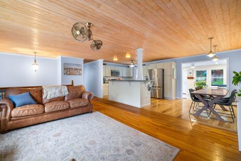 72 Society Road East Lyme CT 06357