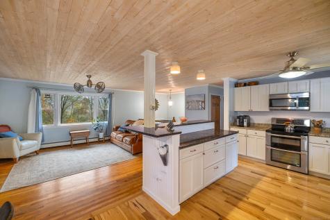 72 Society Road East Lyme CT 06357