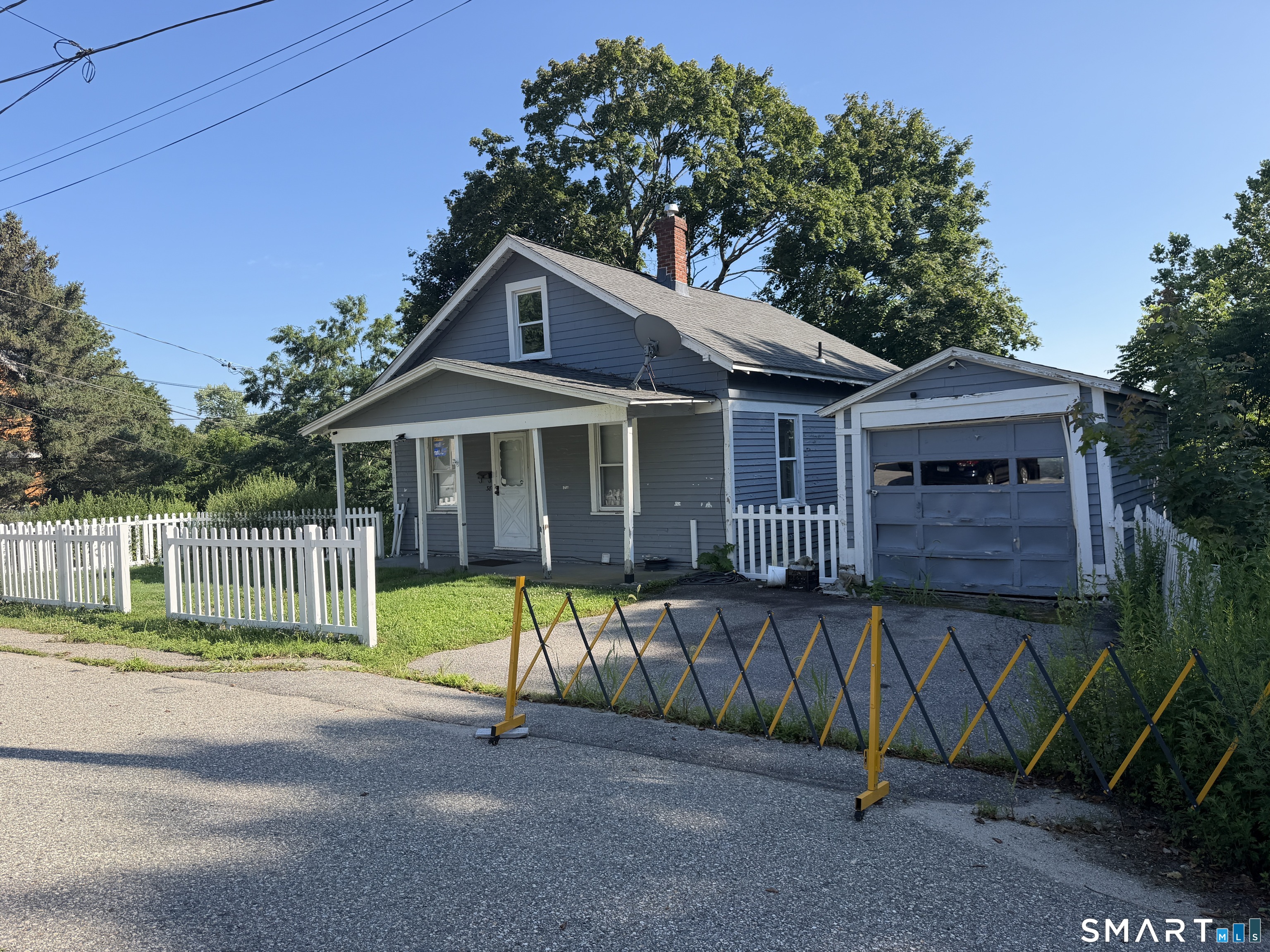 38 Happy Street Norwich CT 06360