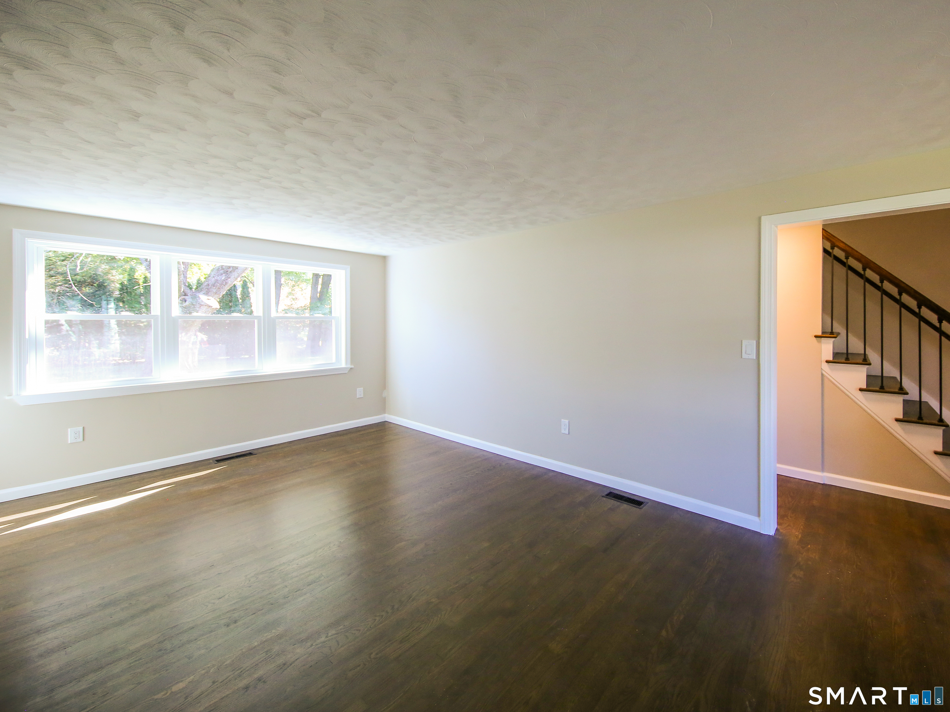 19 Van Buren Road Enfield CT 06082