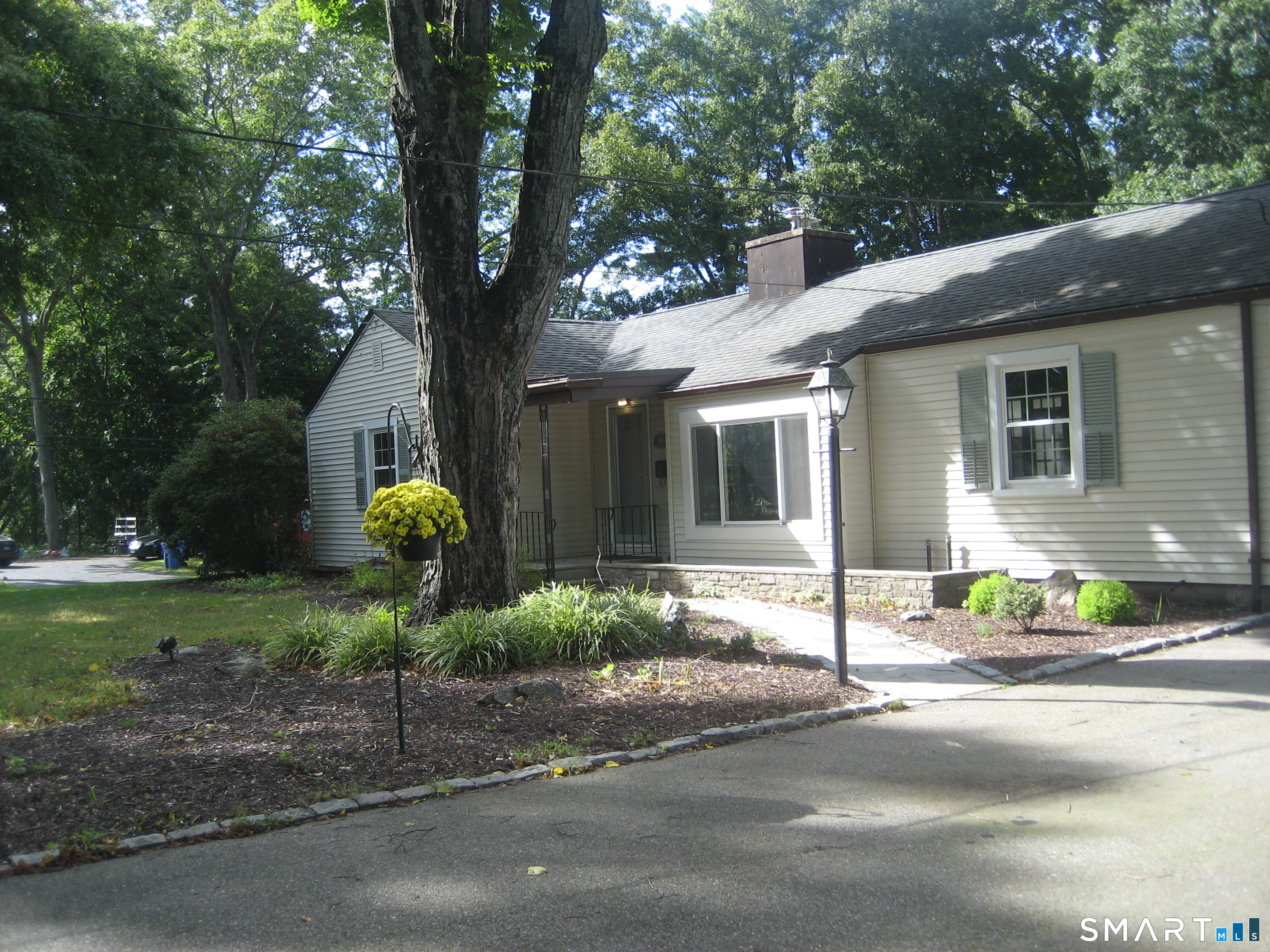 60 Mohegan Road Norwich CT 06360
