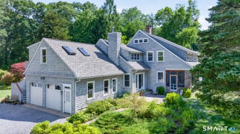 697 Noank Road Groton CT 06355