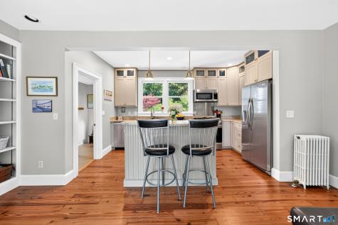 697 Noank Road Groton CT 06355