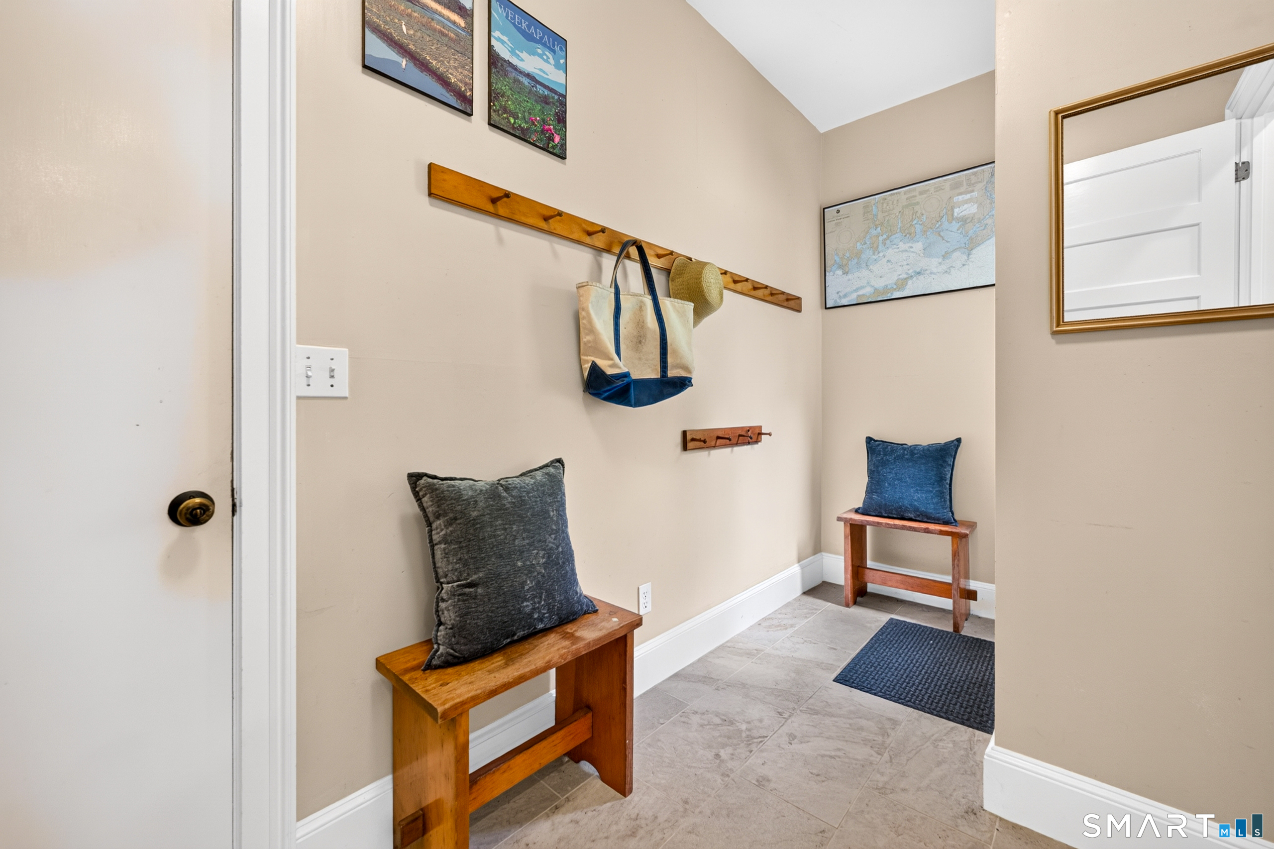 697 Noank Road Groton CT 06355