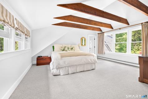 697 Noank Road Groton CT 06355
