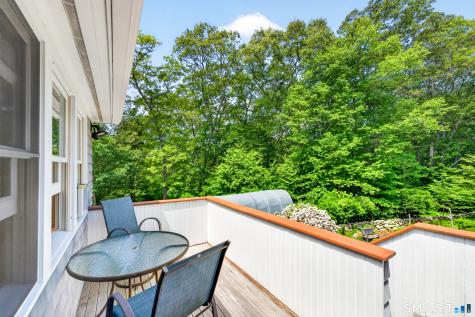 697 Noank Road Groton CT 06355