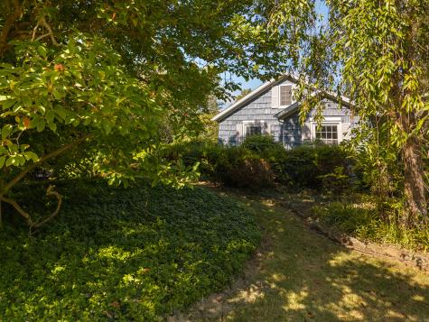 26 Ox Hill Road Norwich CT 06360