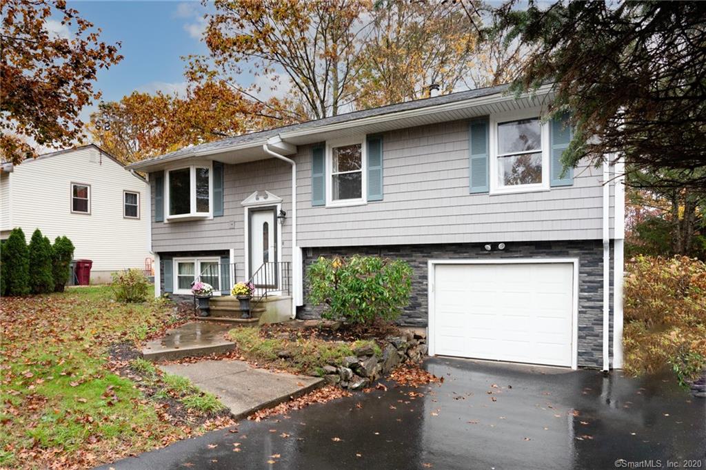 23 Carriage Drive Naugatuck CT 06770