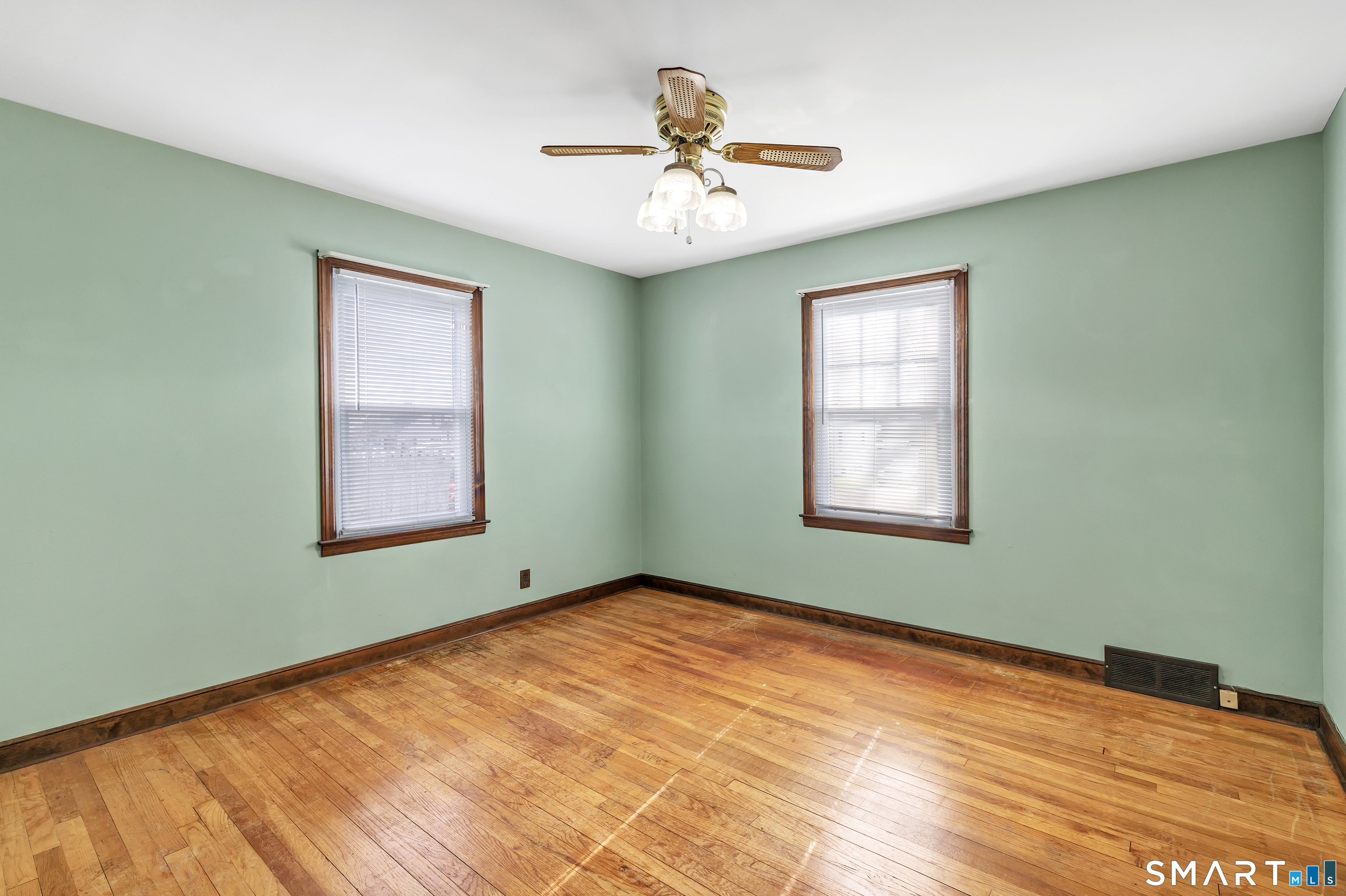 500 Barnum Ter Extension Stratford CT 06614