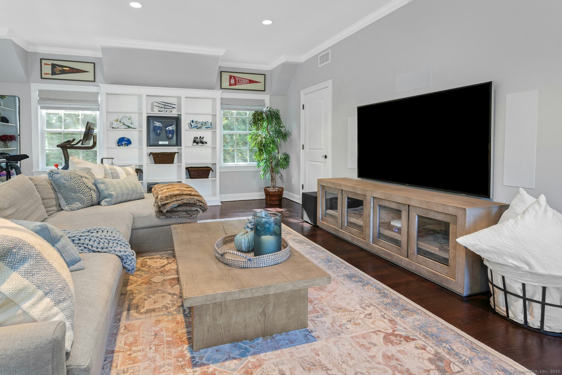 93 Mansfield Avenue Darien CT 06820