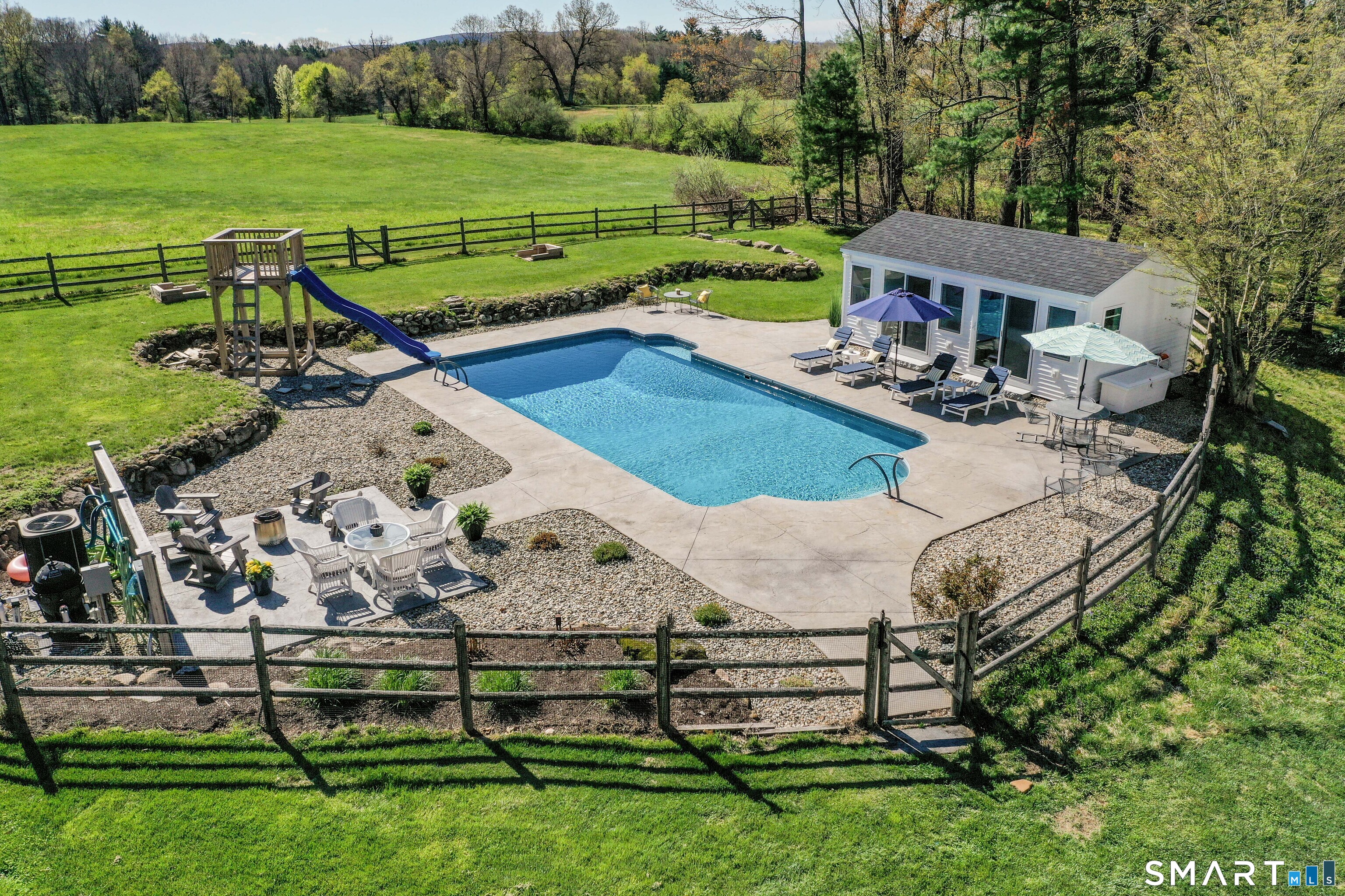 152 Old Farms Road Simsbury CT 06070
