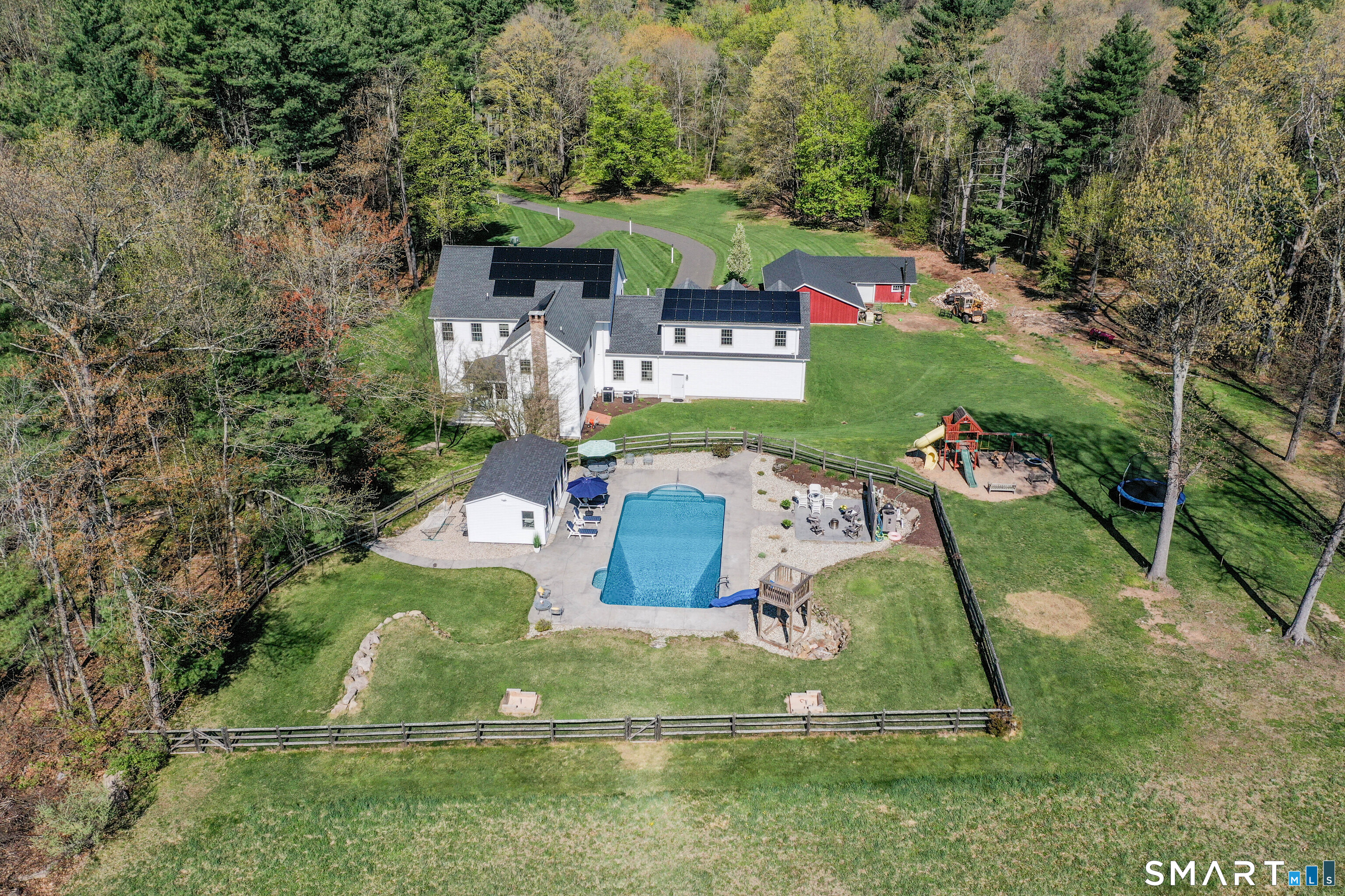 152 Old Farms Road Simsbury CT 06070