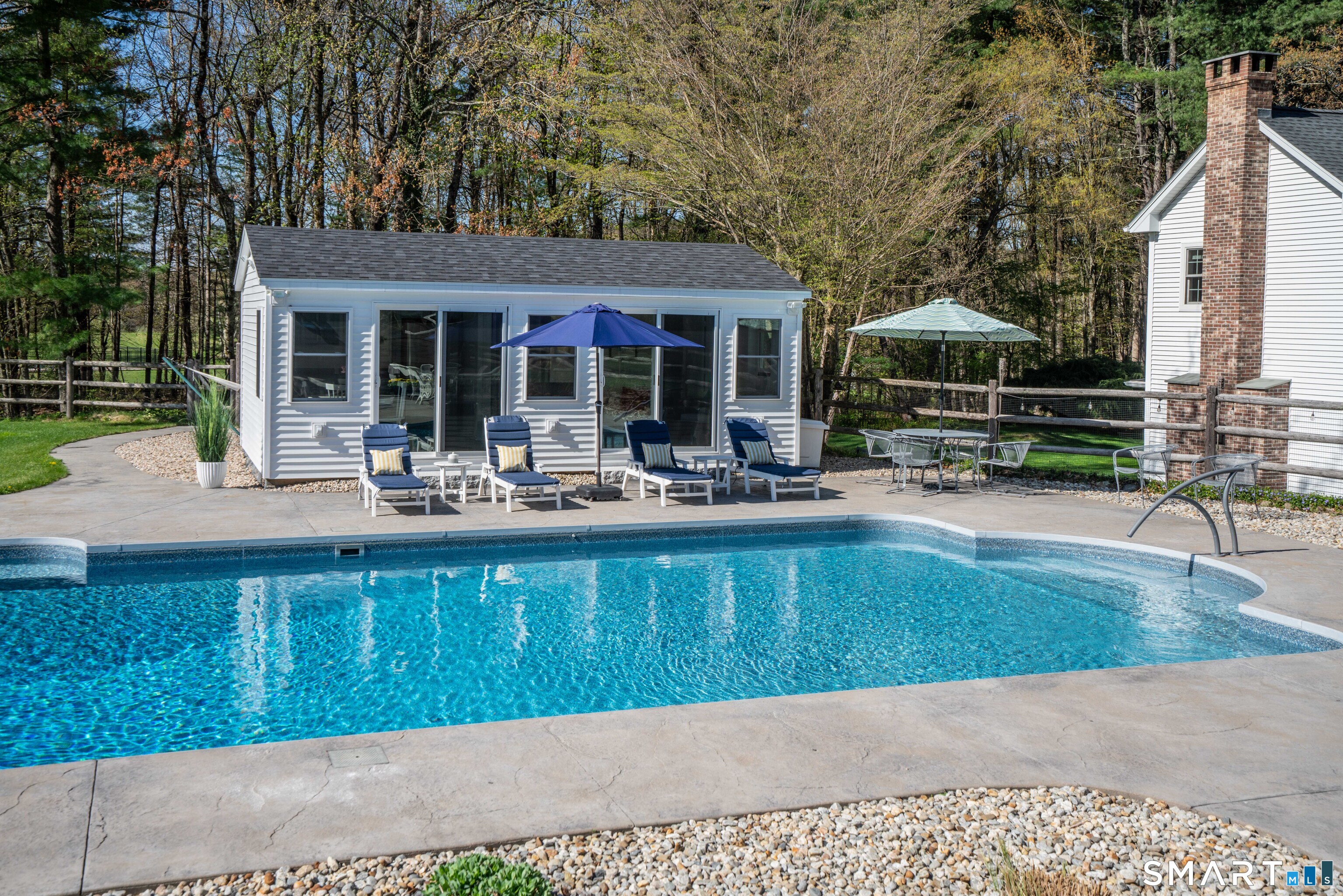 152 Old Farms Road Simsbury CT 06070