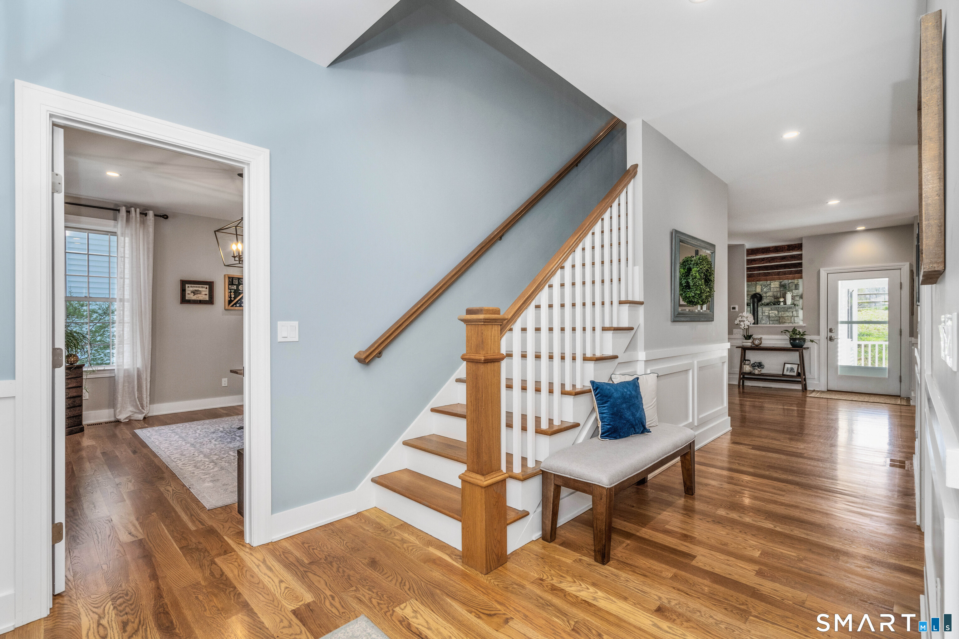 152 Old Farms Road Simsbury CT 06070