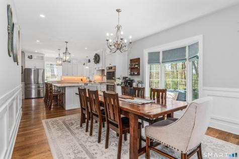 152 Old Farms Road Simsbury CT 06070