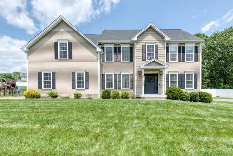 28 Bucks Crossing Cromwell CT 06416