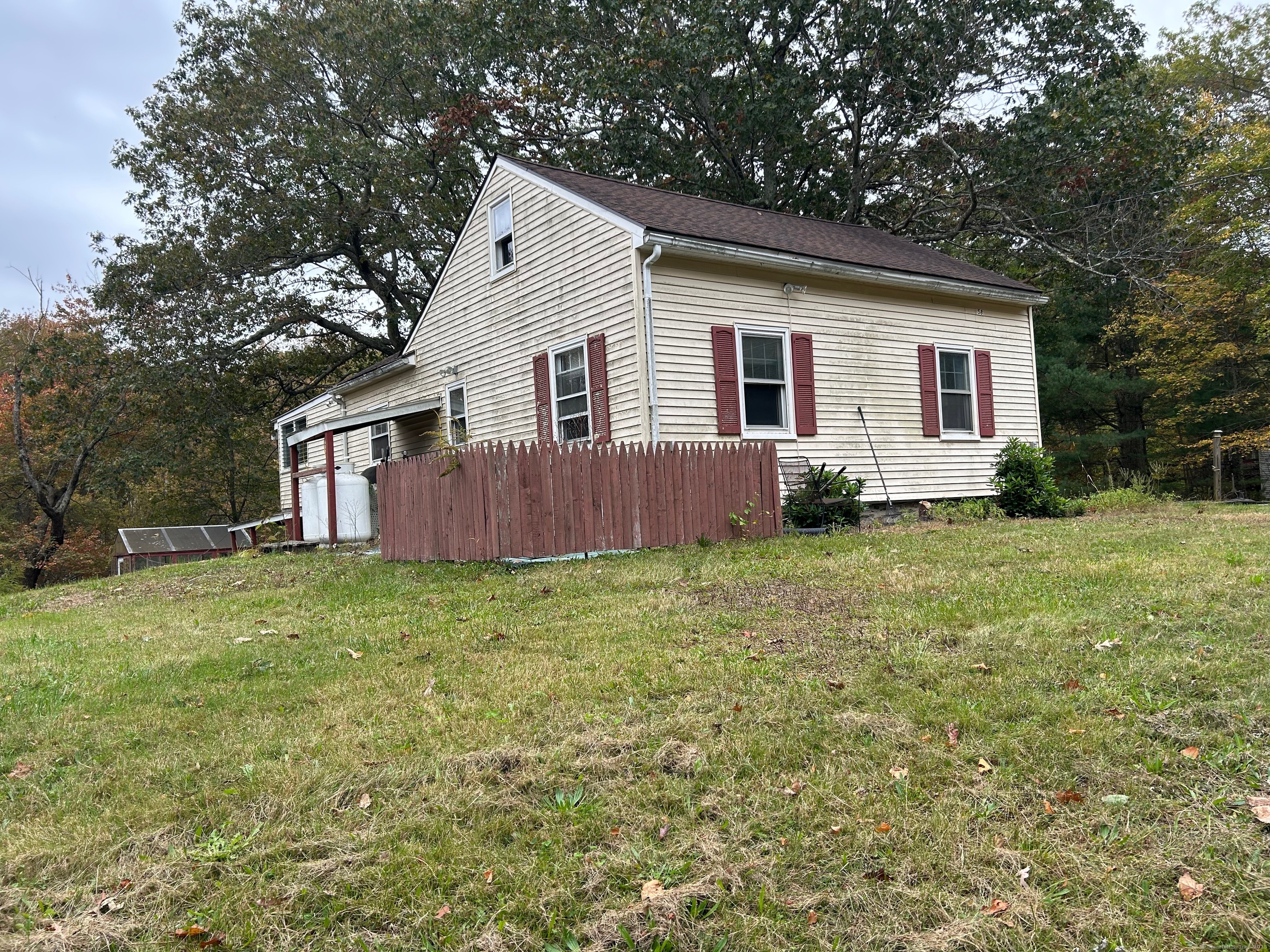 58 West Chippen Hill Road Burlington CT 06013