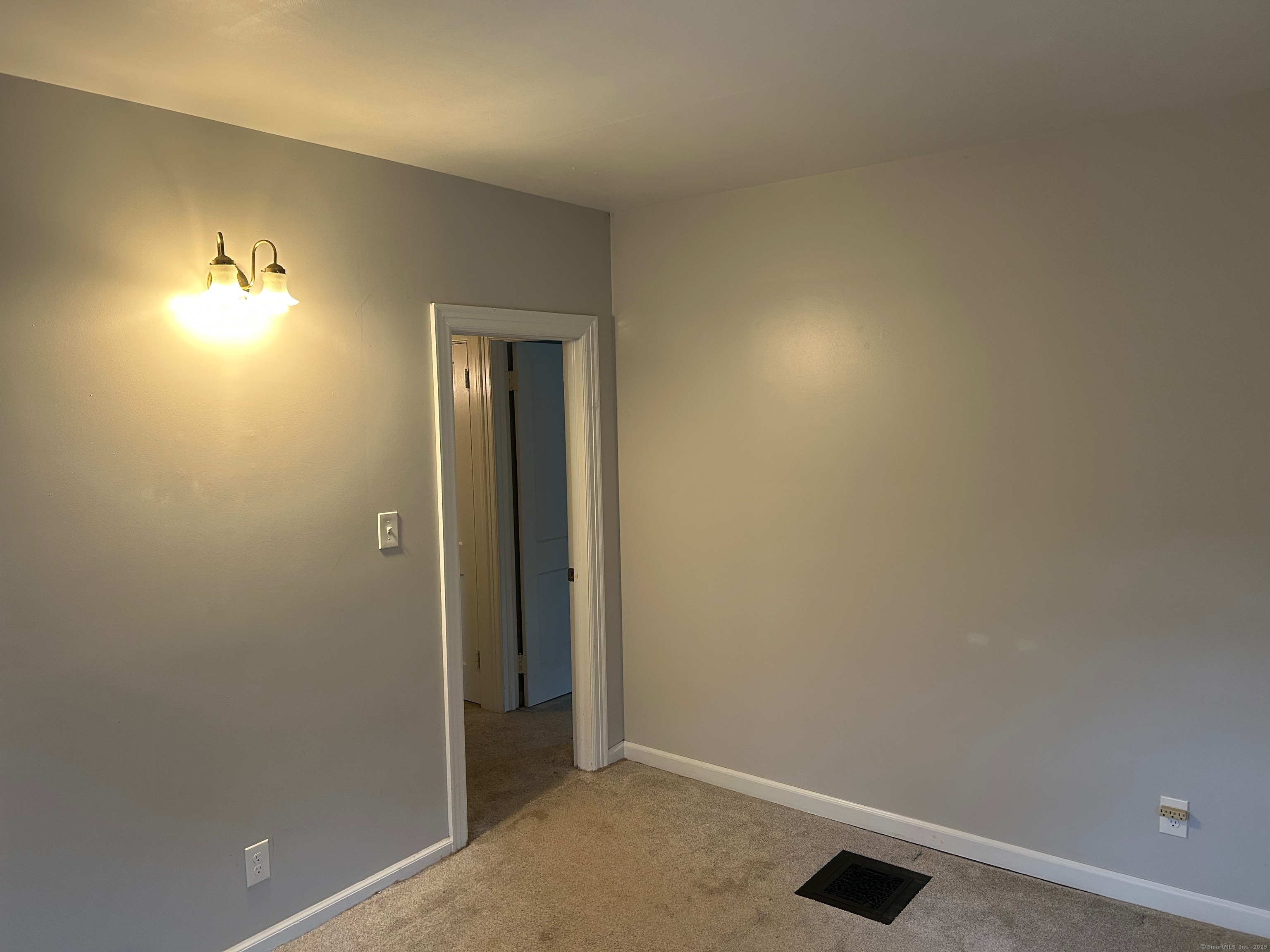 58 West Chippen Hill Road Burlington CT 06013