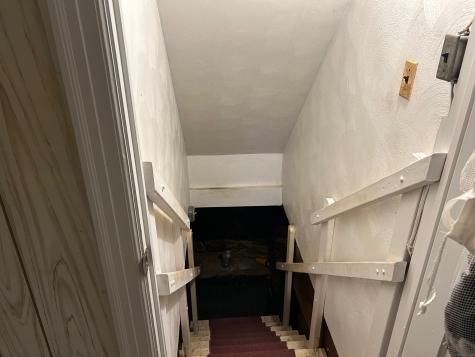 58 West Chippen Hill Road Burlington CT 06013